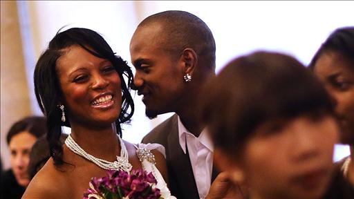 Little, random acts of kindness that show your appreciation of your spouse can be crucial to bigger marital satisfaction, studies show. Tara Kennedy-Kline and WSJ's Leslie Yazel join Lunch Break to share their story. Photo: Getty Images.
