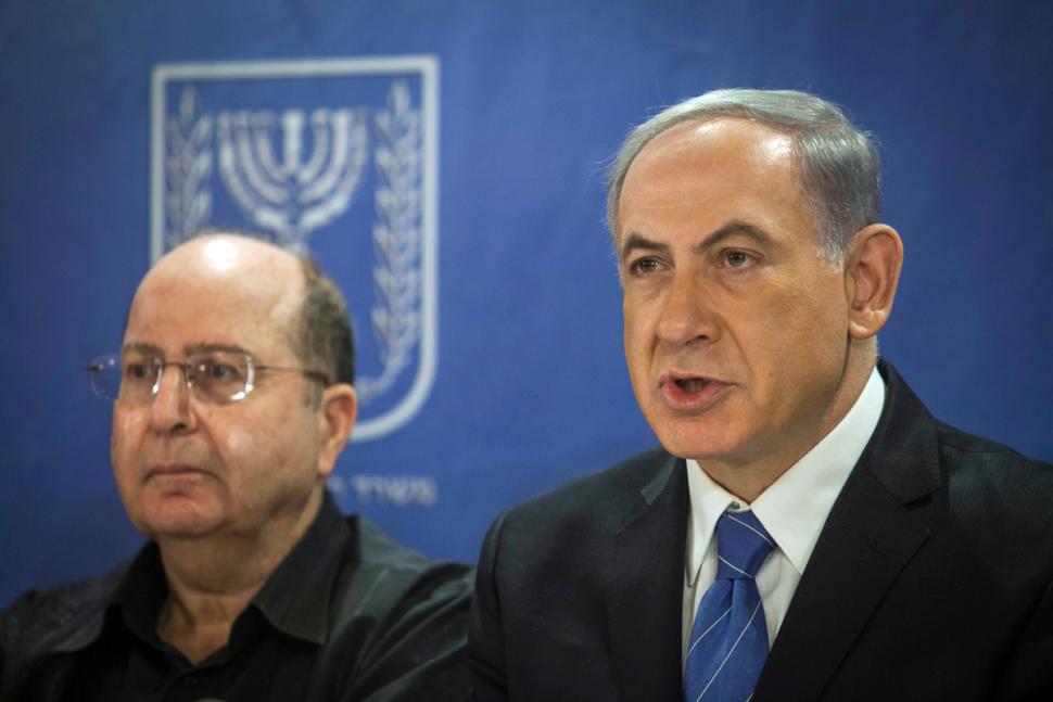 Israeli Prime Minister Benjamin Netanyahu addresses thousands of pro-Israel American Jews and U.S. lawmakers in Washington, D.C., on Monday. / Reuters/Dan Bailty